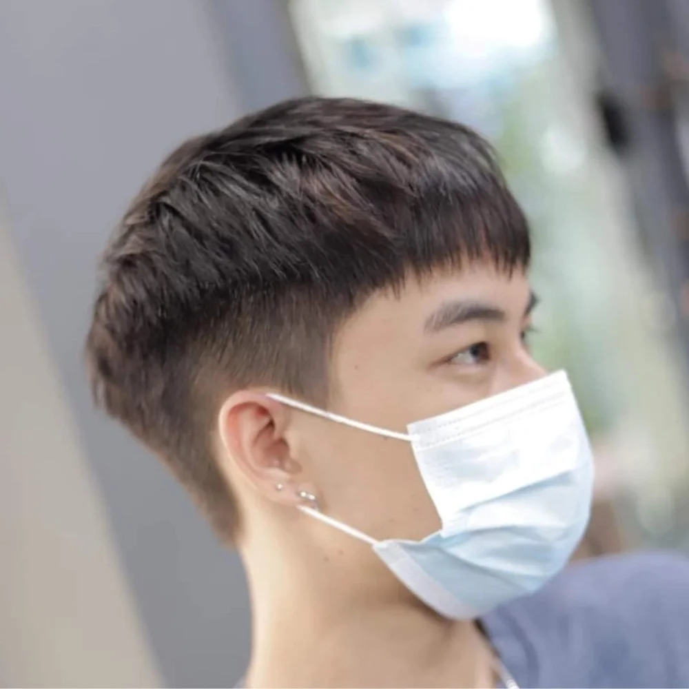 Tóc nam two block ngắn gọn gàng cho mùa hè