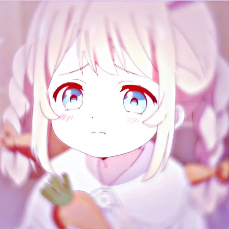 avt anime nữ mắt to tròn ngây thơ