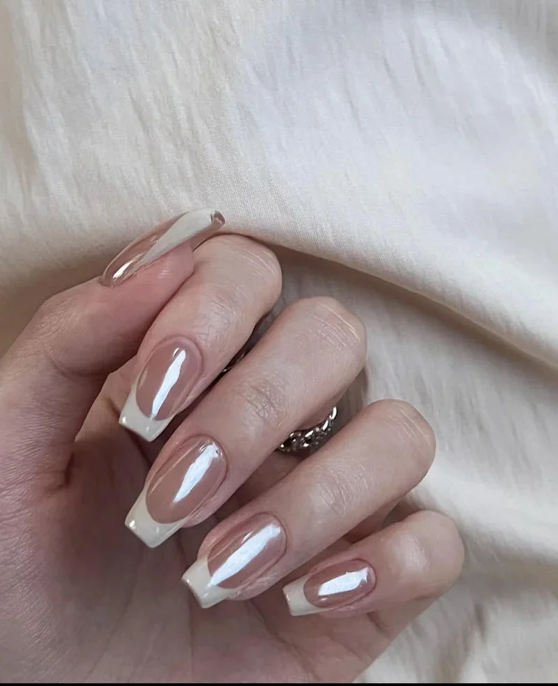Nail nhũ Pháp