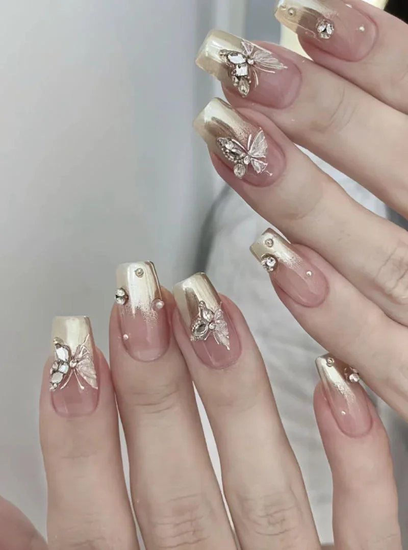 Nail nhũ ombre